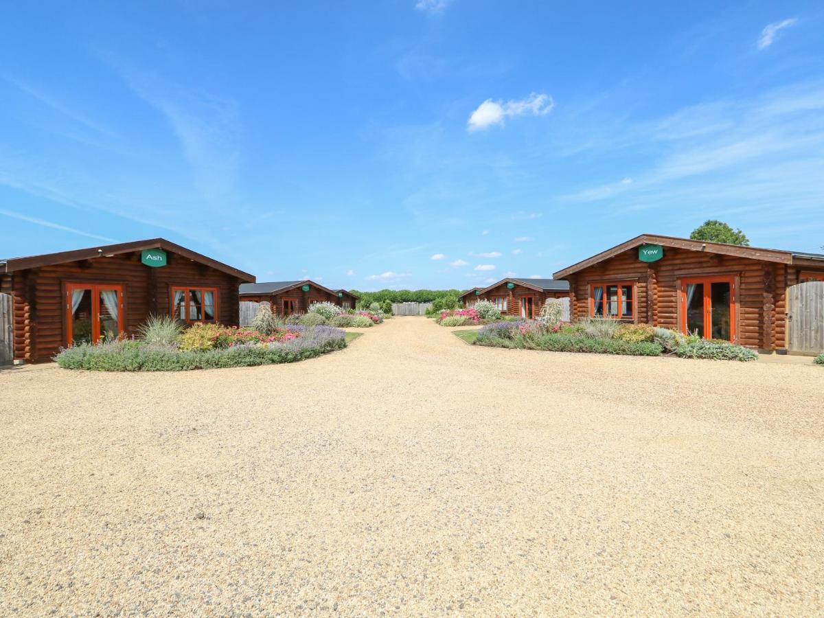 אוקהאם Ash Lodge מראה חיצוני תמונה